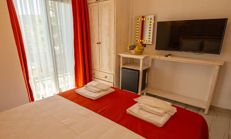 NEO BEACH HOTEL CUNDA