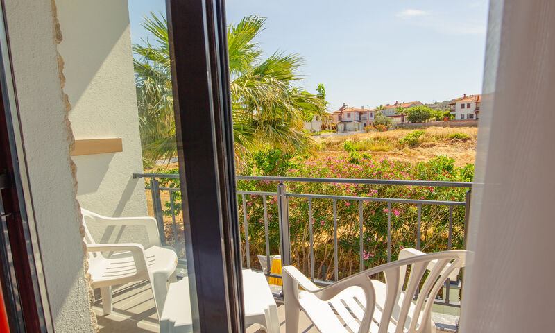 NEO BEACH HOTEL CUNDA